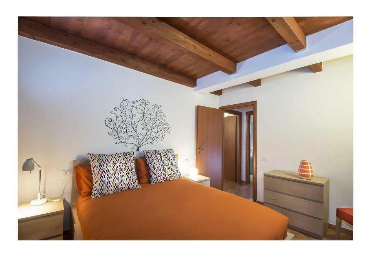 Il Borgo Di Tresana Lägenhet